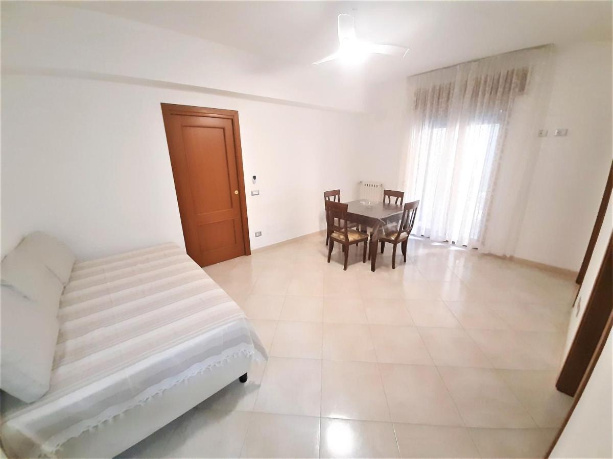 Terra E Mare Apartment Соренто Екстериор снимка